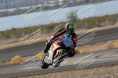 media/Dec-18-2022-SoCal Trackdays (Sun) [[8099a50955]]/Turn 14 (940am)/